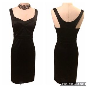 Sleeveless shift satin dress